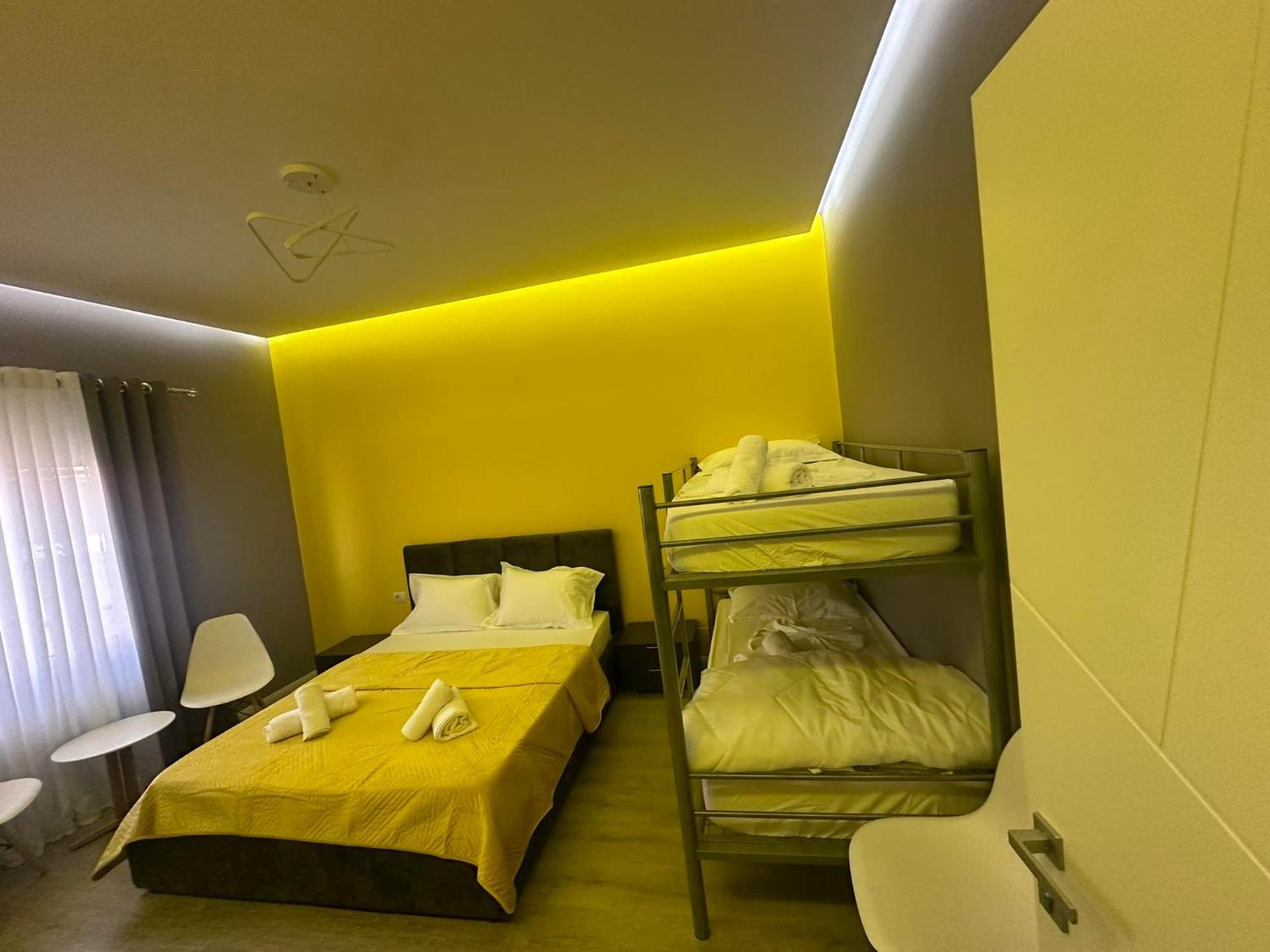 Algen Room'S Berat Exterior photo